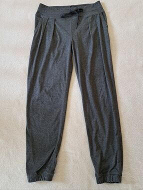 Lole Pleated Jogger Womens Medium Grey Stretch Loungewear Casual Soft Activewear